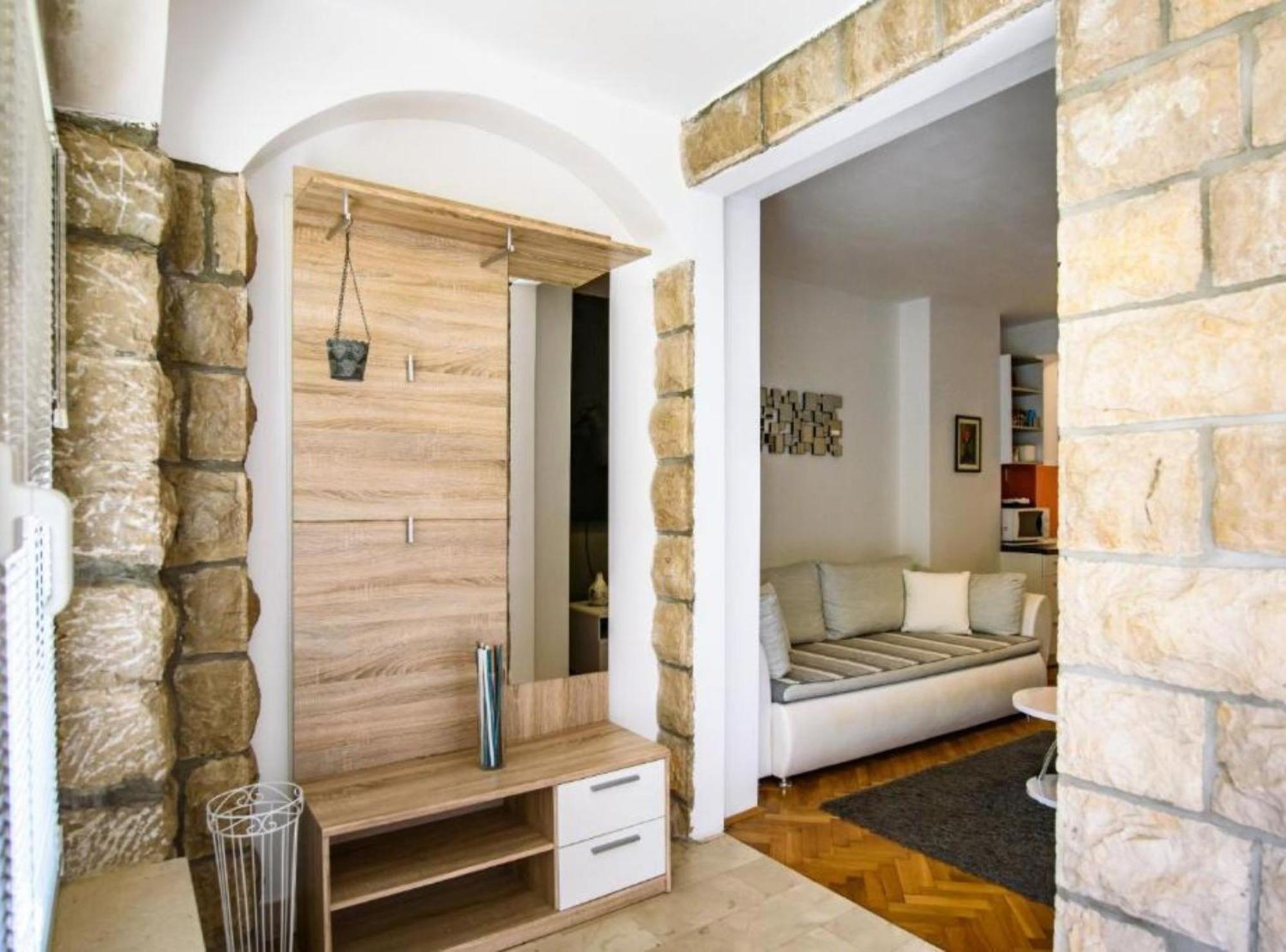 Luce & Toma Apartment *